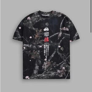 Wolves code premium oversized tee in small